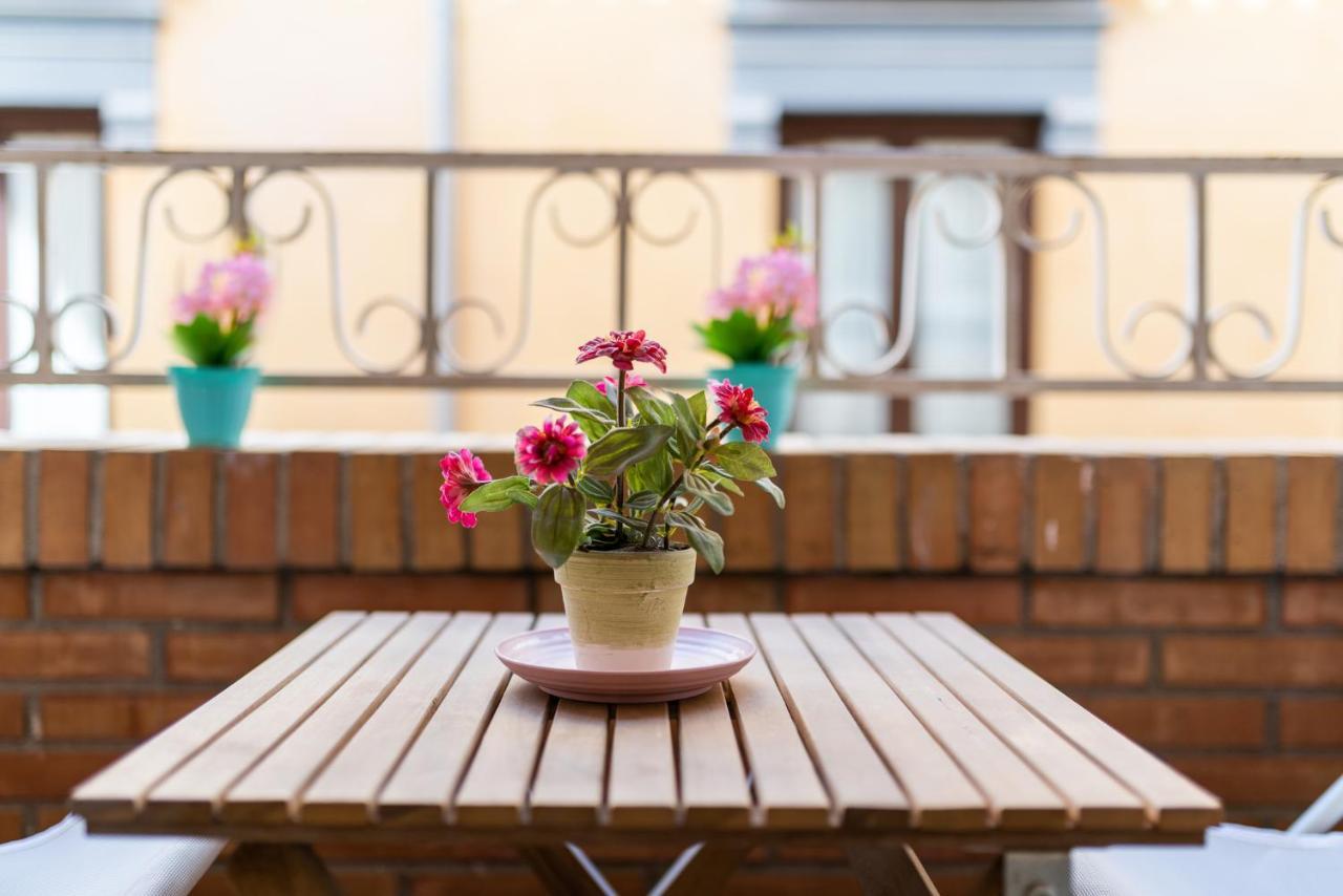 Precioso Apartamento En El Centro De Гранада Экстерьер фото